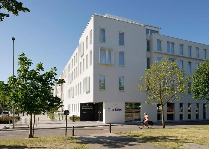 Den Briel ホテル 3*